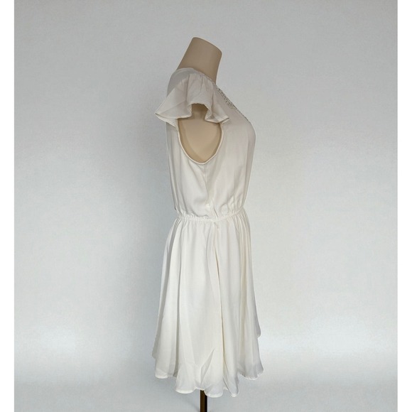 VTG Y2K White Dress L Angel Fairy Feminine LACE DETAIL - Picture 3 of 15